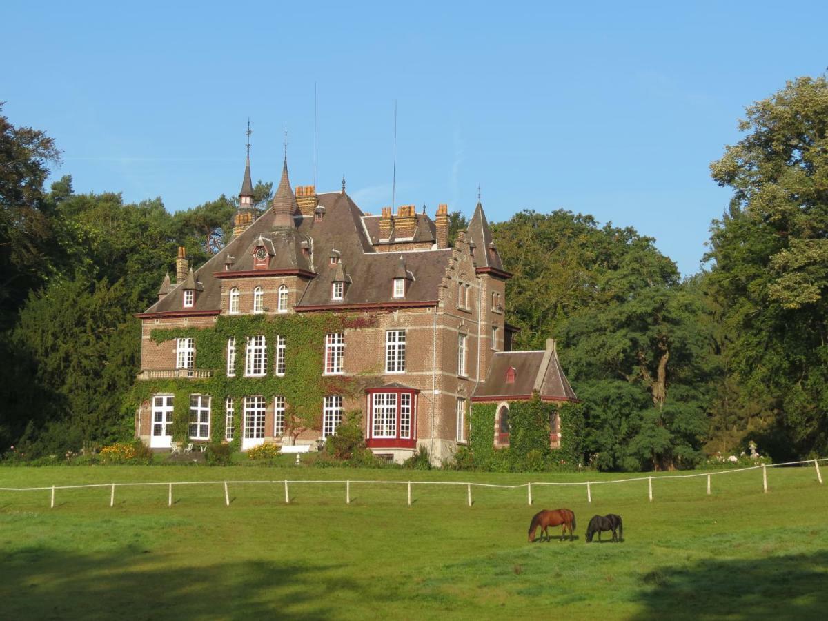 Gîte du Châtelet Villers-la-Ville Exterior foto